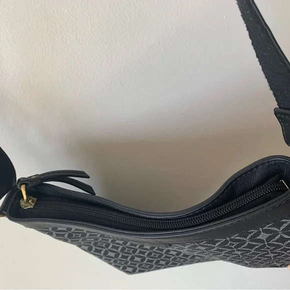 FOSSIL BLACK AND GRAY CROSSBODY BAG - Picture 7 of 10